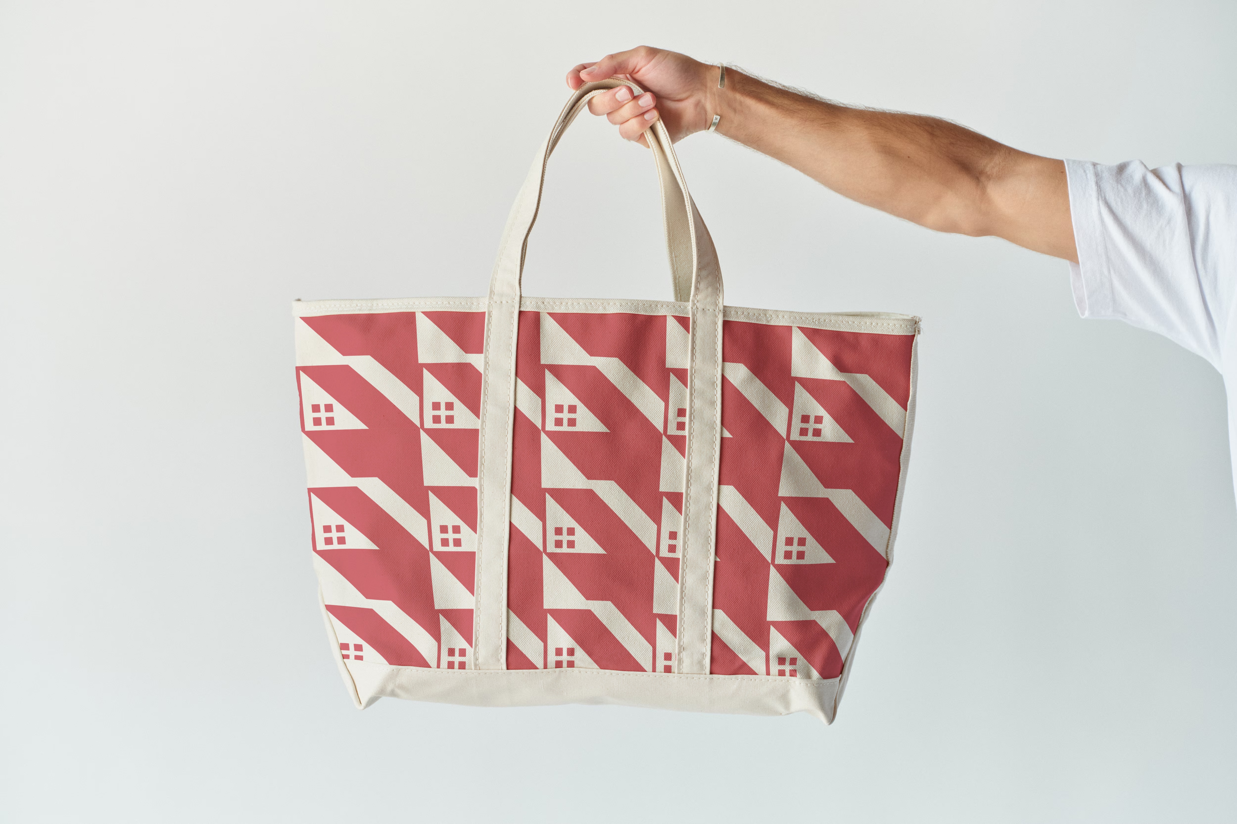 Rebatir Demain — Tote bag en contexte